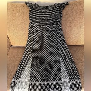 Black and white City Chic dress